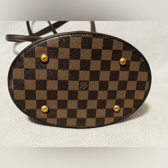 LOUIS VUITTON Marais Damier Ebene 
Bucket Shoulder PM /Tote Bag - Picture 12 of 14